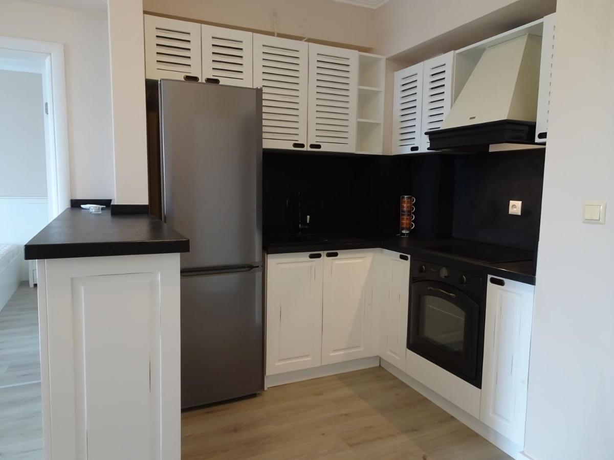 Private Apartments In White Rock Castle Балчик Екстериор снимка