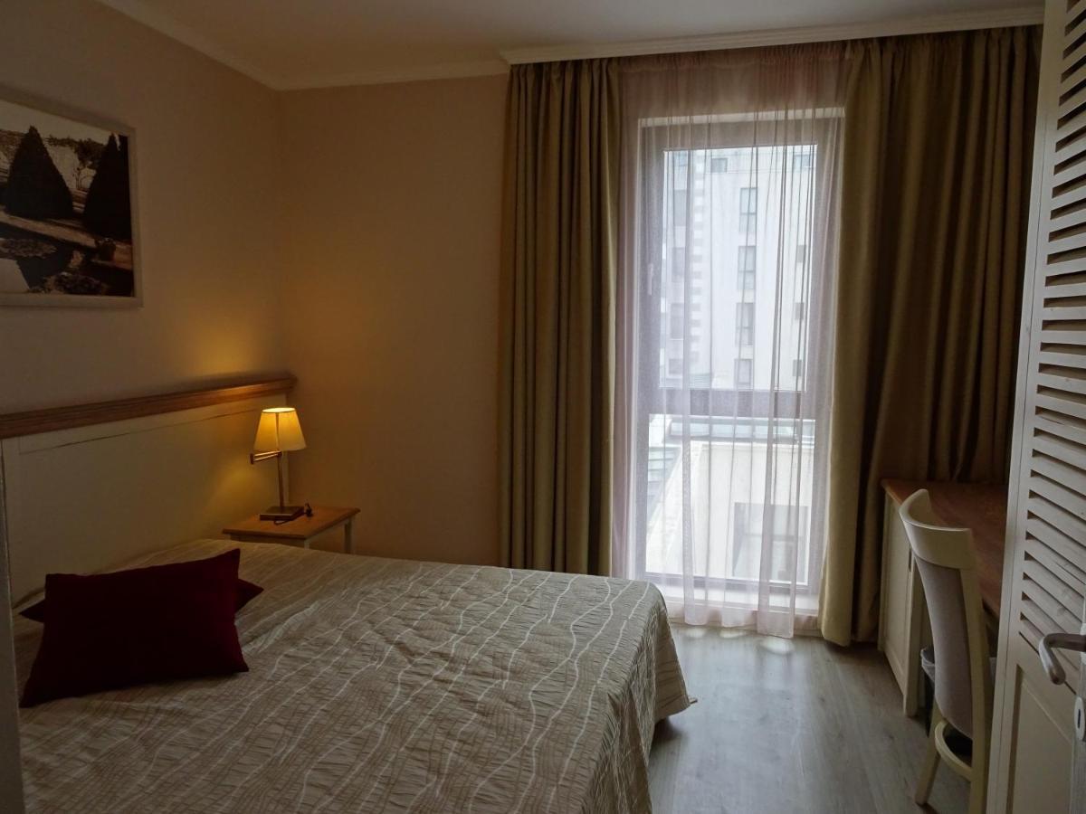 Private Apartments In White Rock Castle Балчик Екстериор снимка