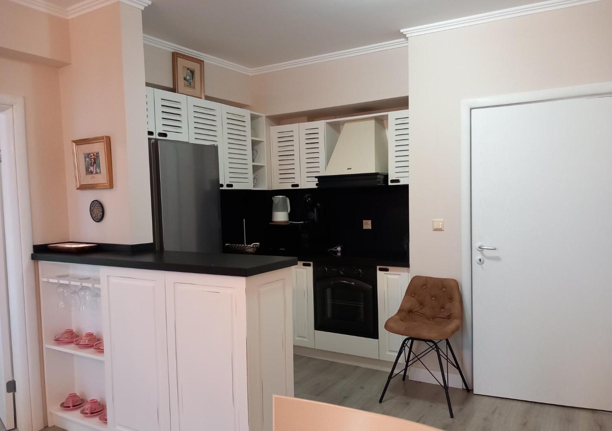 Private Apartments In White Rock Castle Балчик Екстериор снимка